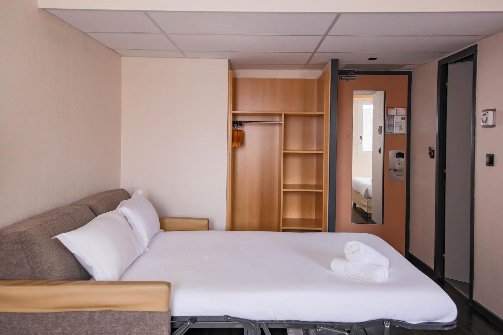 easyHotel Nice Palais des Congrès – Old Town Extérieur photo