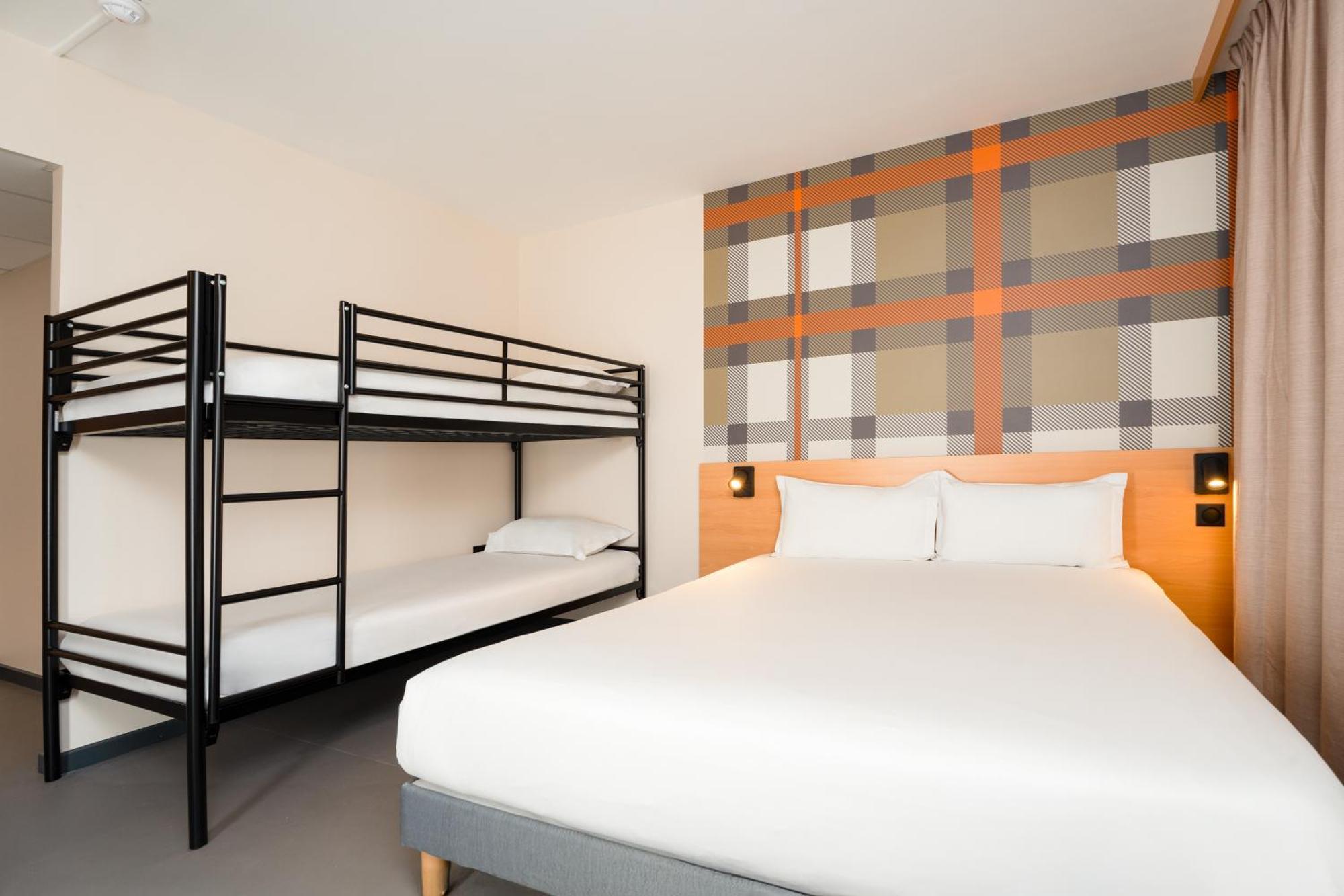 easyHotel Nice Palais des Congrès – Old Town Extérieur photo